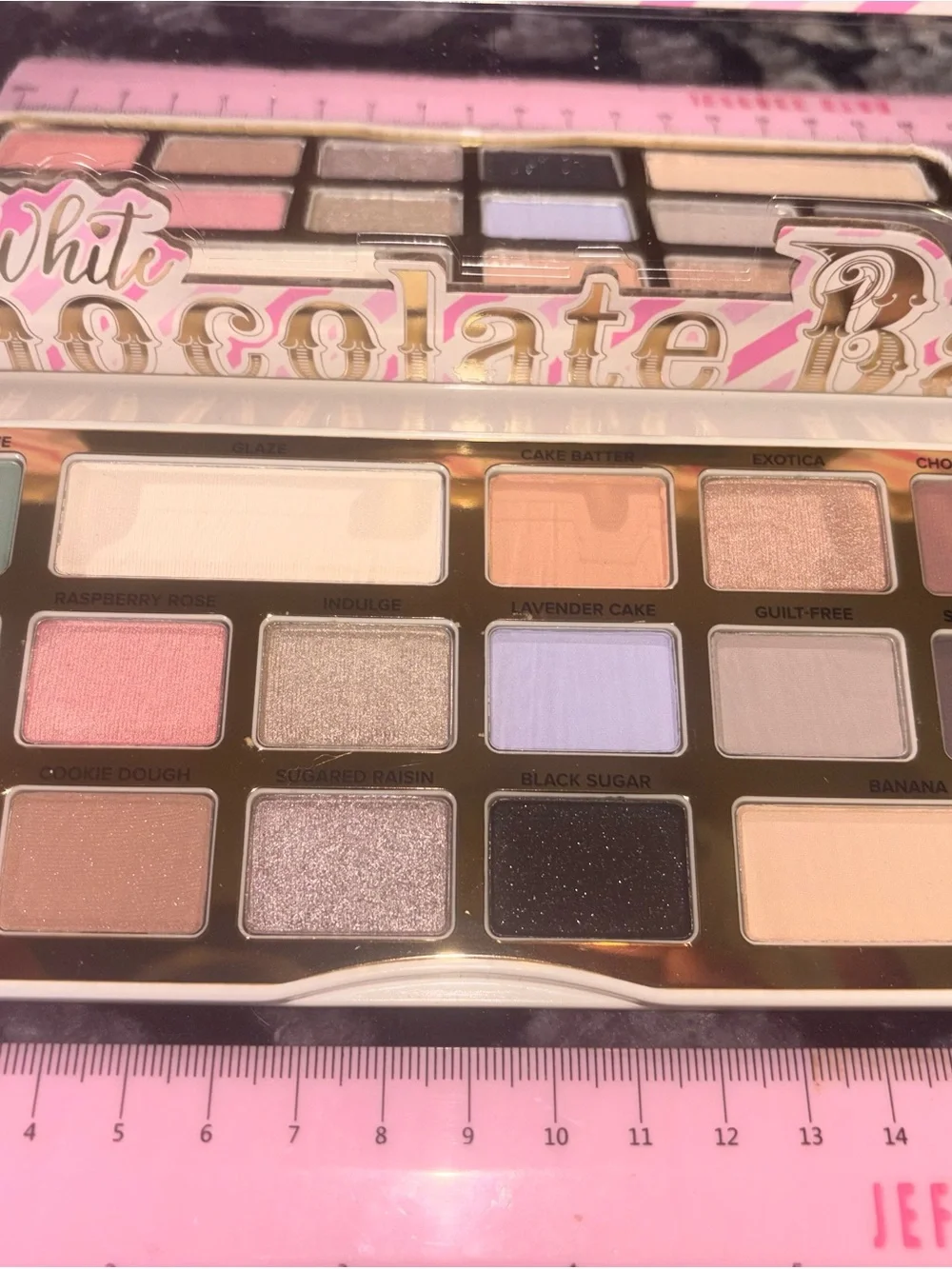 Discontinued Too Faced White Chocolate Bar palette